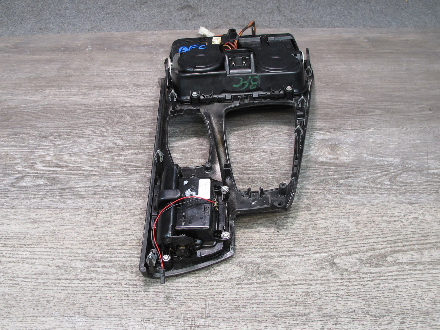 11-16 BMW F10 550i Front Center Console Wood Trim w CUP Holder & Ashtray OEM