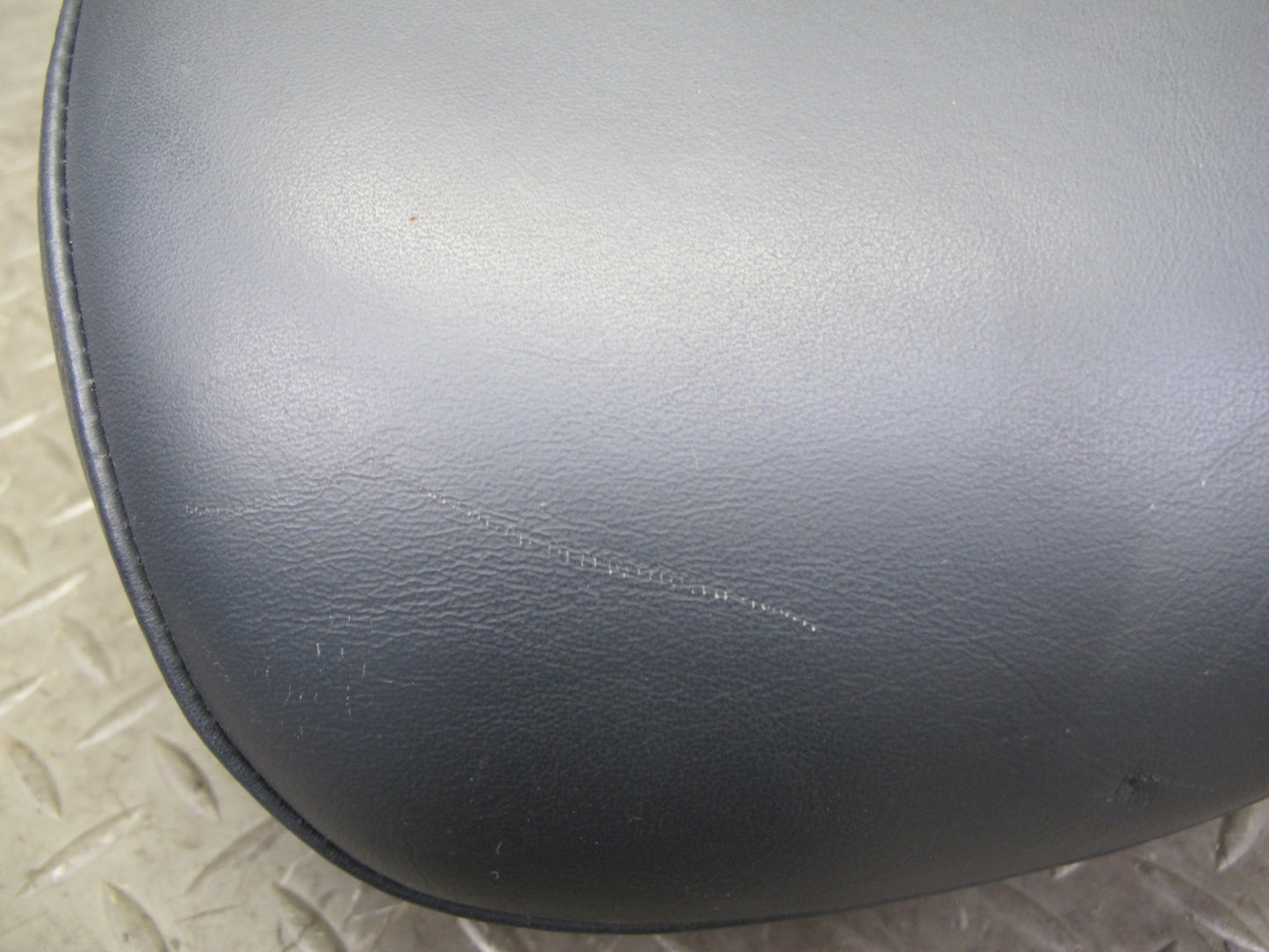 10-11 Lexus IS350 IS250 Convertible Front Left & Right Leather Headrest Set OEM