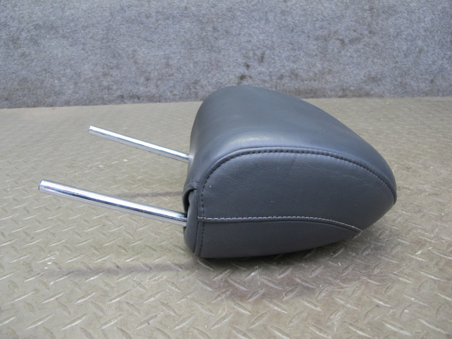 10-11 Lexus IS350 IS250 Convertible Front Left & Right Leather Headrest Set OEM