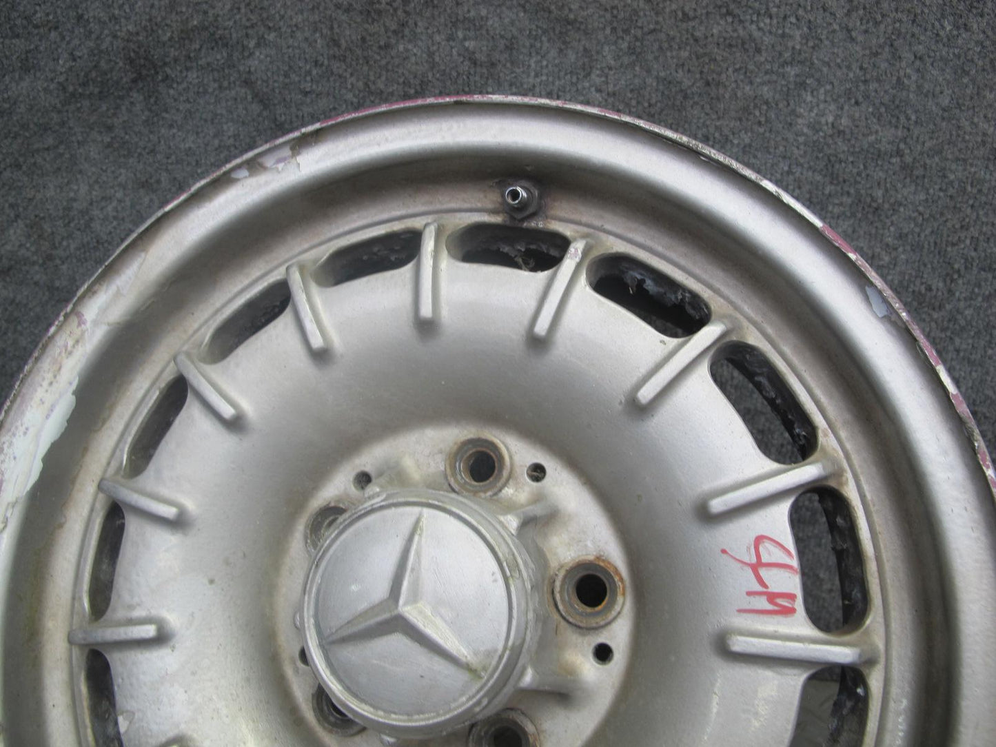 73-85 Mercedes R107 Set of 4 R14 14" Alloy Wheel Rim 14x6.5J ET30 1084001002 OEM