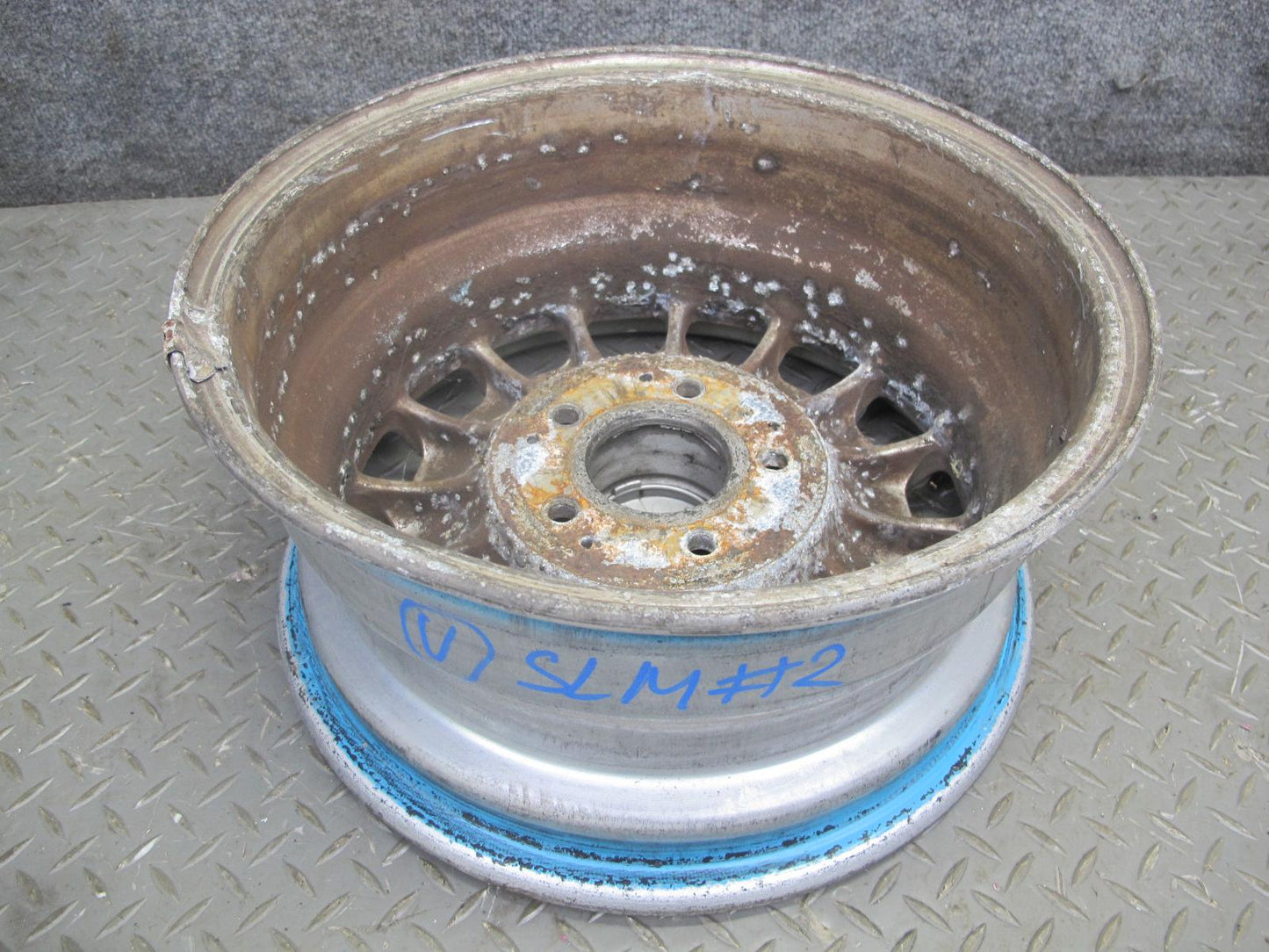 73-85 Mercedes R107 Set of 4 R14 14" Alloy Wheel Rim 14x6.5J ET30 1084001002 OEM