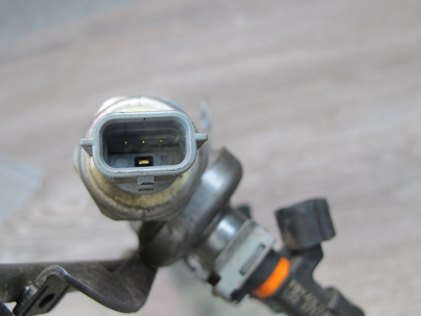 2014-2017 Infiniti QX60 2.5L Hybrid Fuel Rail Injector Set