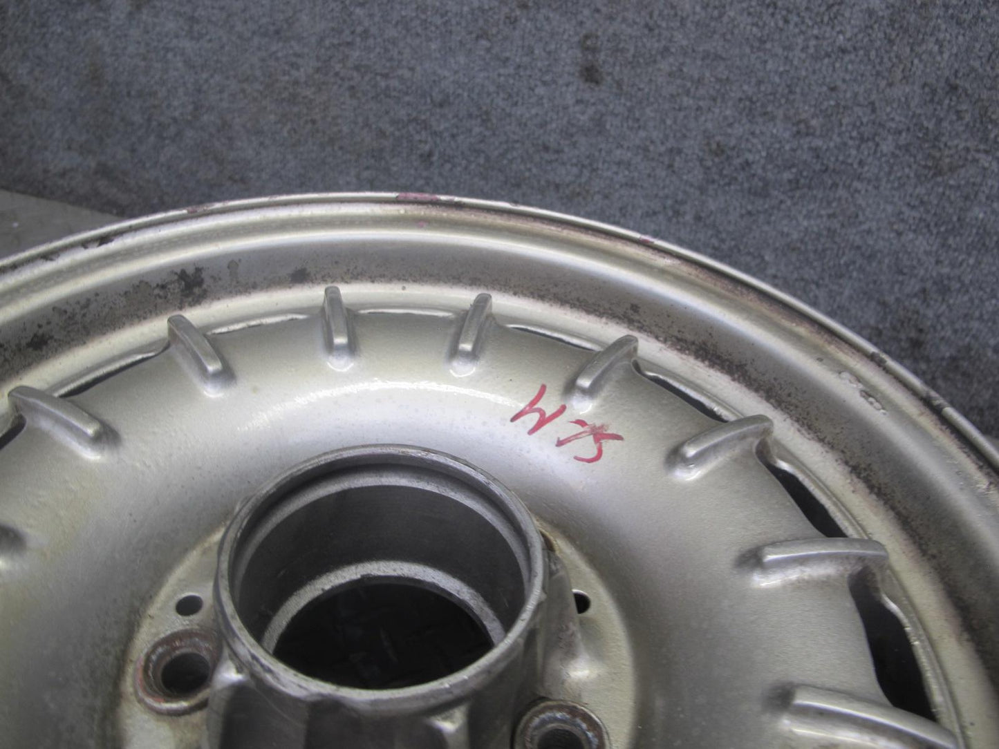 73-85 Mercedes R107 R14 14" Alloy Wheel Rim 14x6.5J ET30 1084001002 OEM