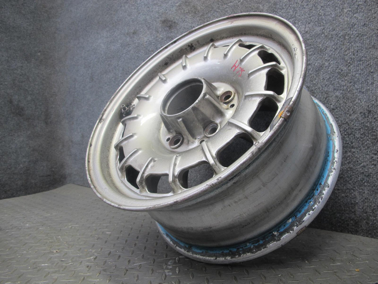 73-85 Mercedes R107 R14 14" Alloy Wheel Rim 14x6.5J ET30 1084001002 OEM