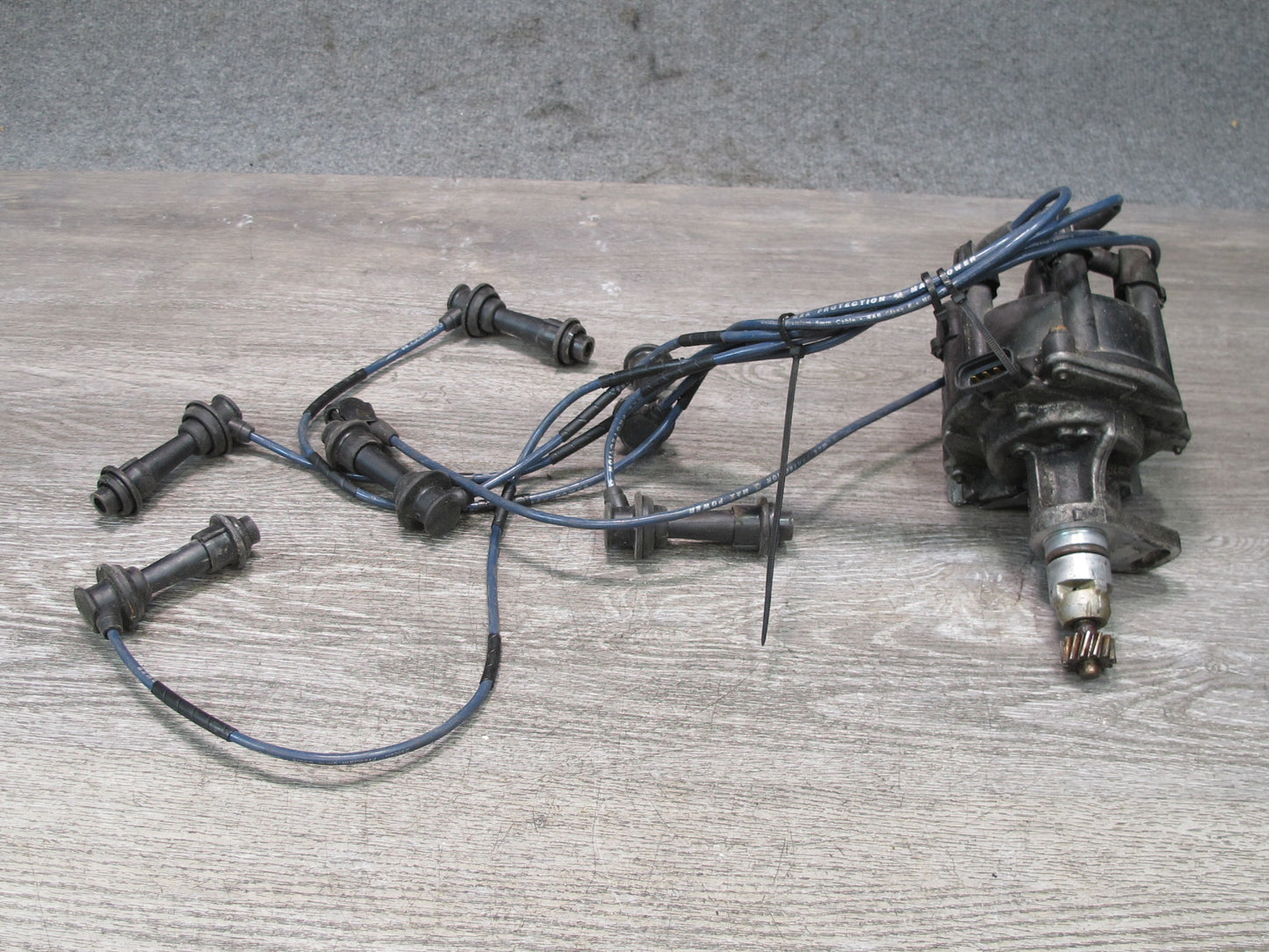 92-97 Lexus JZZ31L SC300 Enigne Ignition Distributor w Igniter & Coil Set OEM