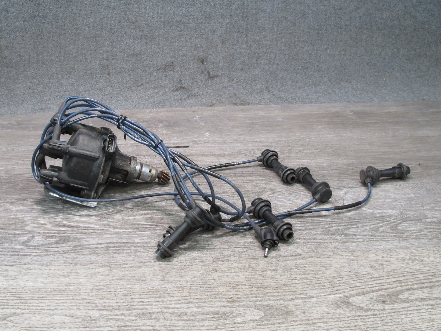 92-97 Lexus JZZ31L SC300 Enigne Ignition Distributor w Igniter & Coil Set OEM