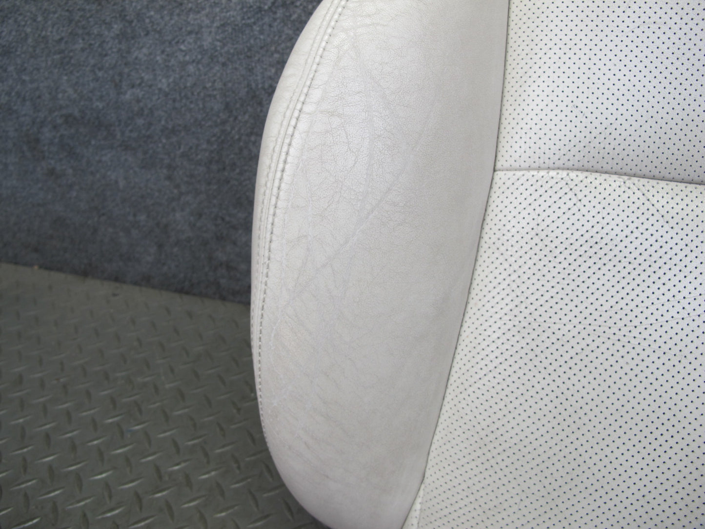 10-15 Lexus IS350 IS250 Convertible Front Right Seat Leather Lower Cushion OEM