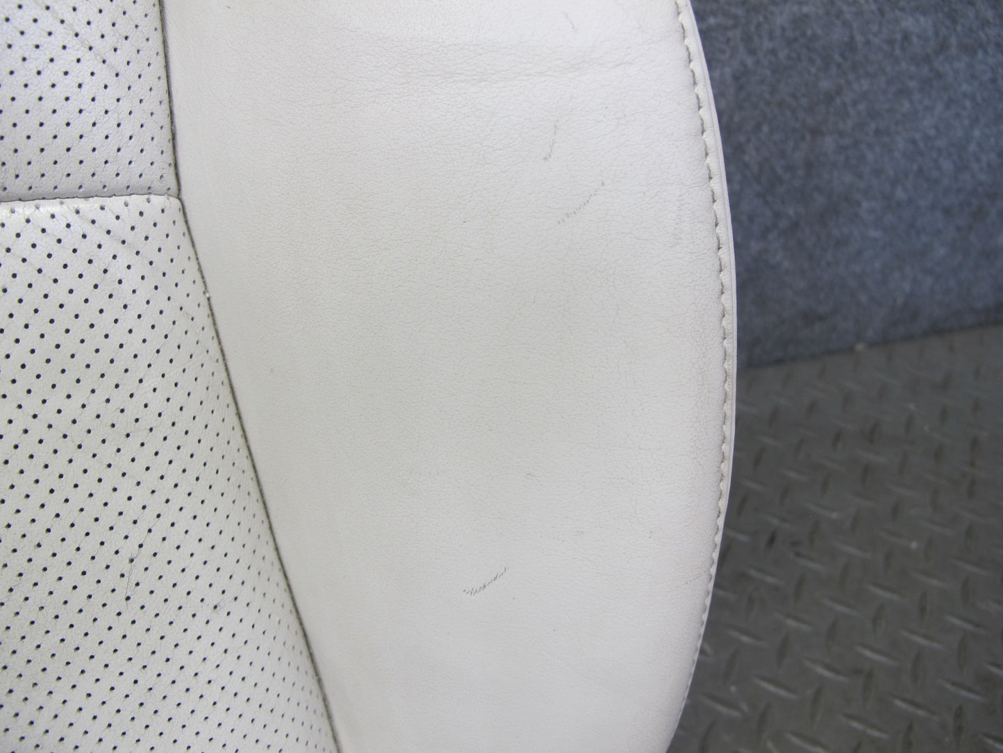10-15 Lexus IS350 IS250 Convertible Front Right Seat Leather Lower Cushion OEM