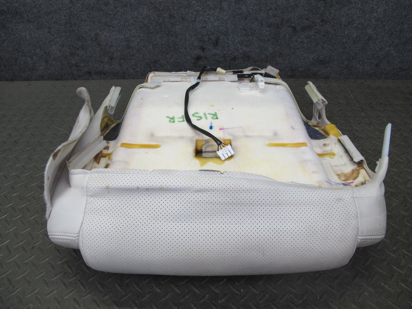 10-15 Lexus IS350 IS250 Convertible Front Right Seat Leather Lower Cushion OEM