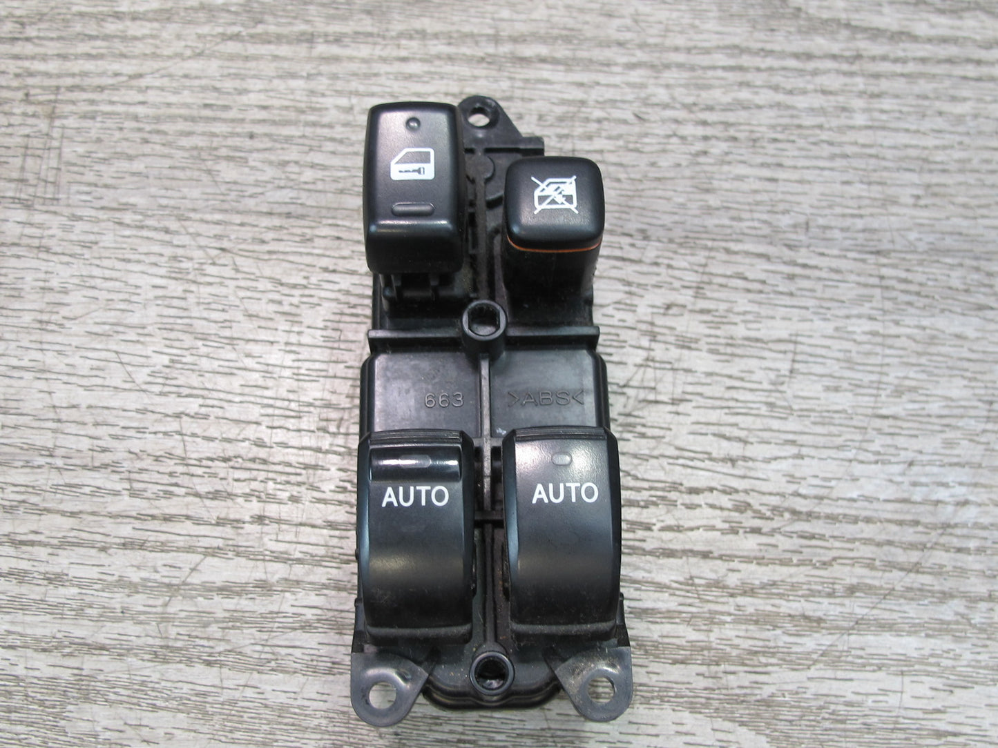 02-10 Lexus Z40 SC430 Left Driver Door Master Window Central Lock Switch OEM