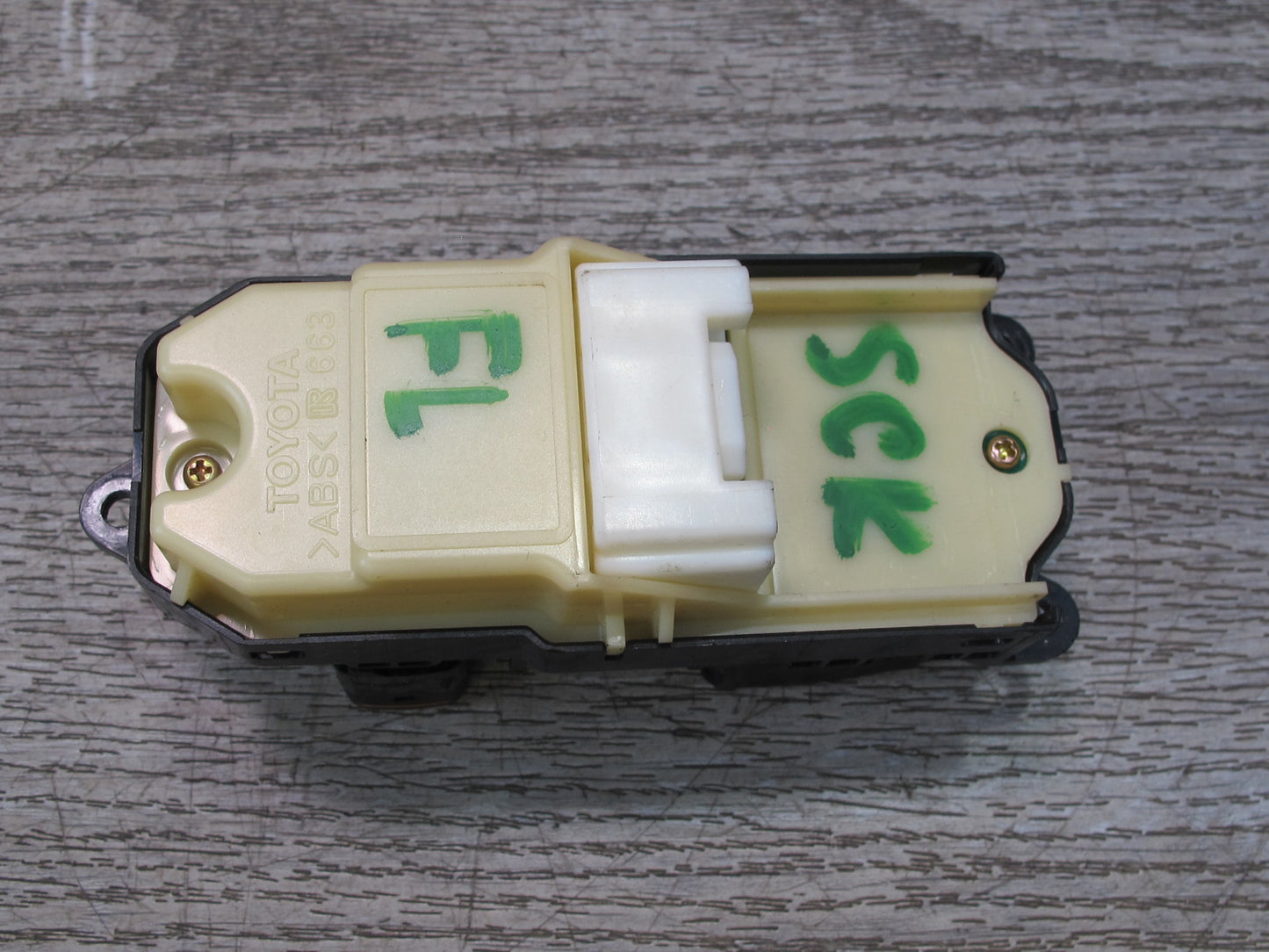 02-10 Lexus Z40 SC430 Left Driver Door Master Window Central Lock Switch OEM