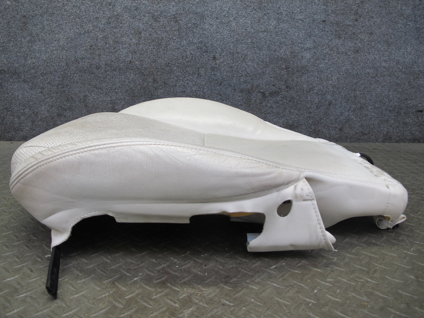 10-15 Lexus IS350 IS250 Convertible Front Left Seat Leather Lower Cushion OEM