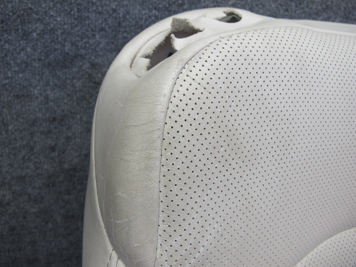 10-12 Lexus IS350 IS250 Convertible Front Right Leather Seat Upper Cushion OEM
