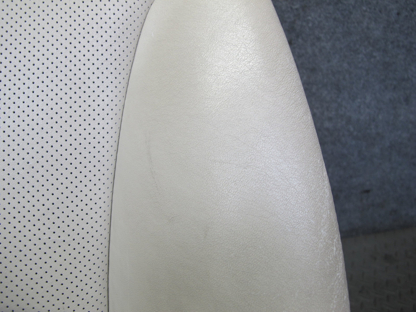 10-12 Lexus IS350 IS250 Convertible Front Right Leather Seat Upper Cushion OEM