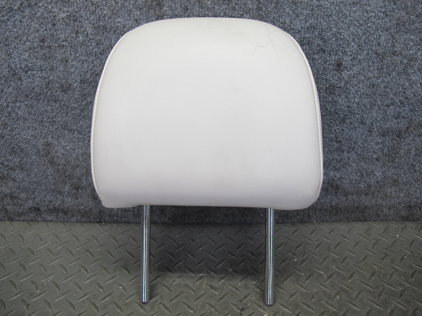 10-11 Lexus IS350 IS250 Convertible Front Left & Right Leather Headrest Set OEM