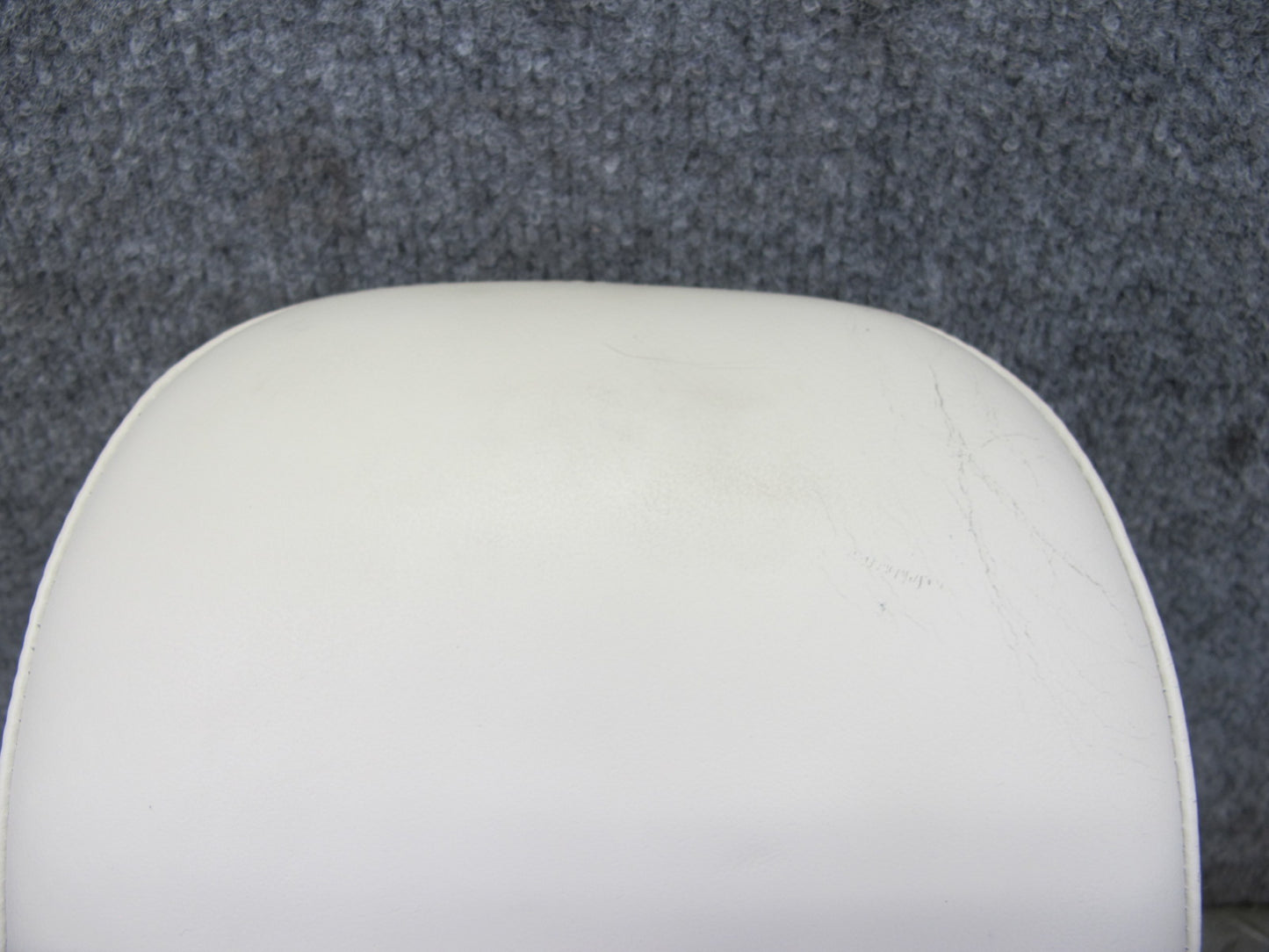 10-11 Lexus IS350 IS250 Convertible Front Left & Right Leather Headrest Set OEM