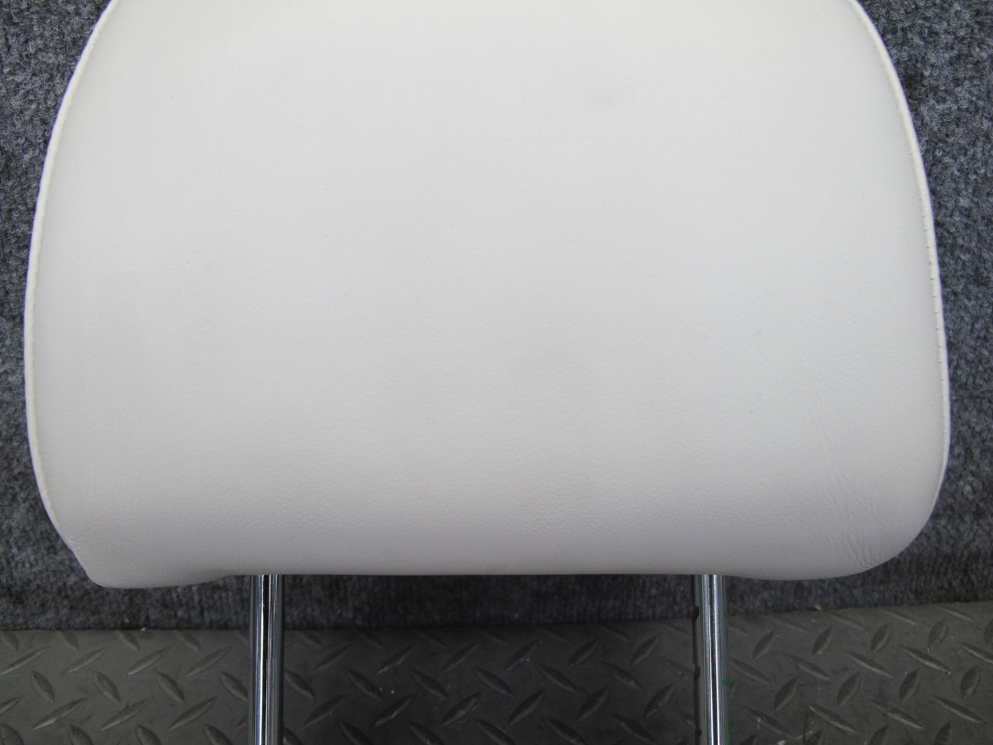 10-11 Lexus IS350 IS250 Convertible Front Left & Right Leather Headrest Set OEM