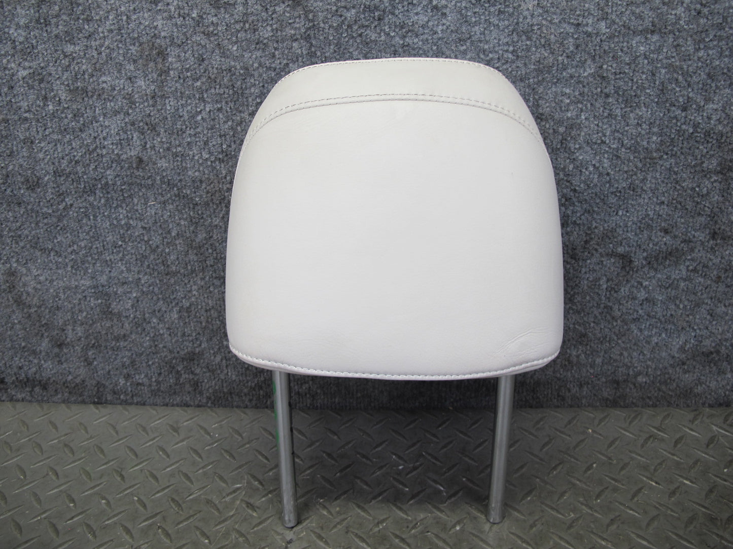 10-11 Lexus IS350 IS250 Convertible Front Left & Right Leather Headrest Set OEM