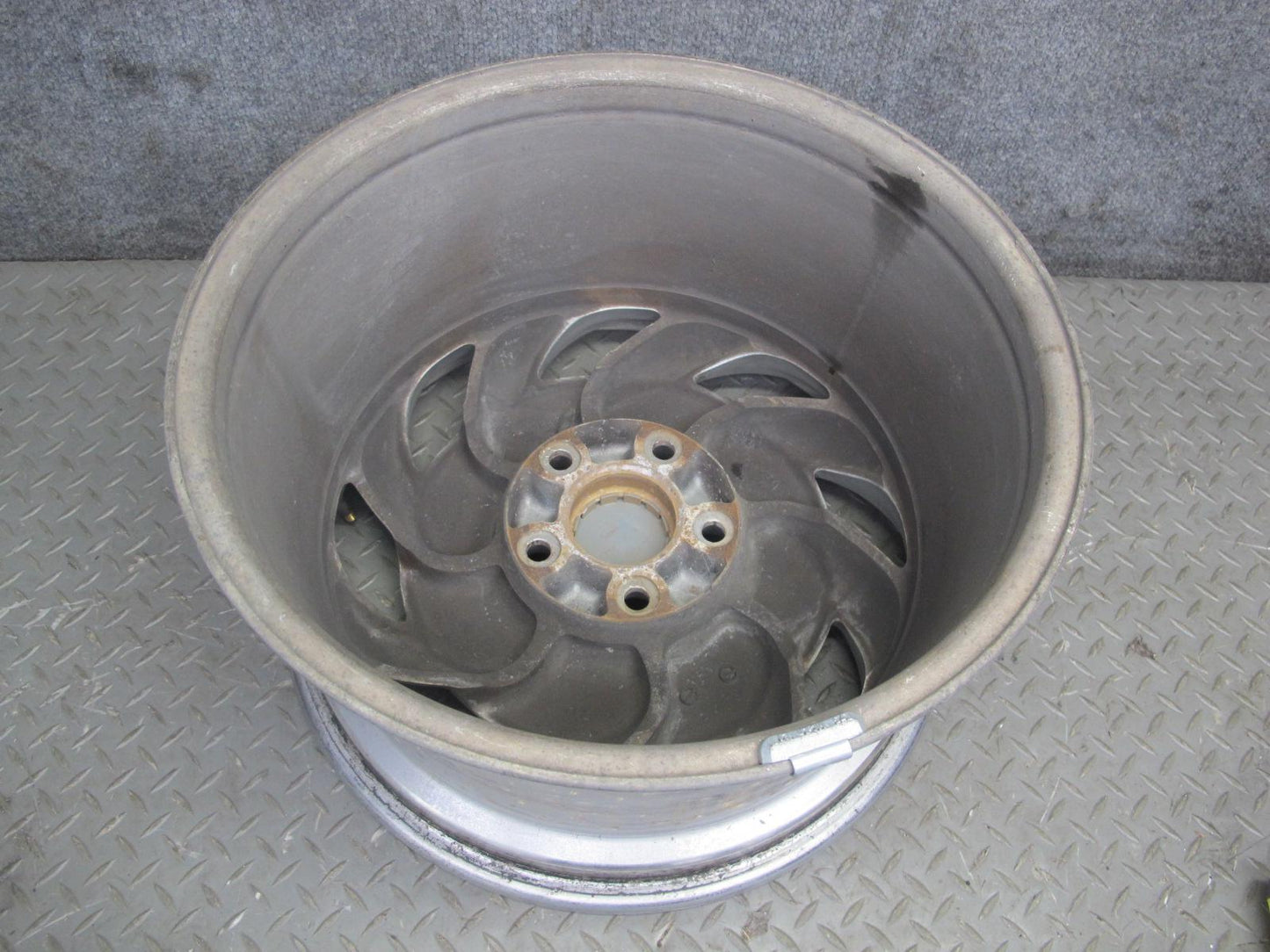 91-92 Chevrolet Corvette C4 Right 17" R17 Alloy Wheel Rim 17x9.5J ET56 OEM