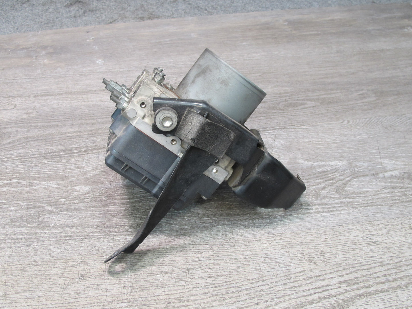 2010 Lexus IS350 IS250 RWD Convertible Anti Lock Brake ABS Pump Module Unit OEM