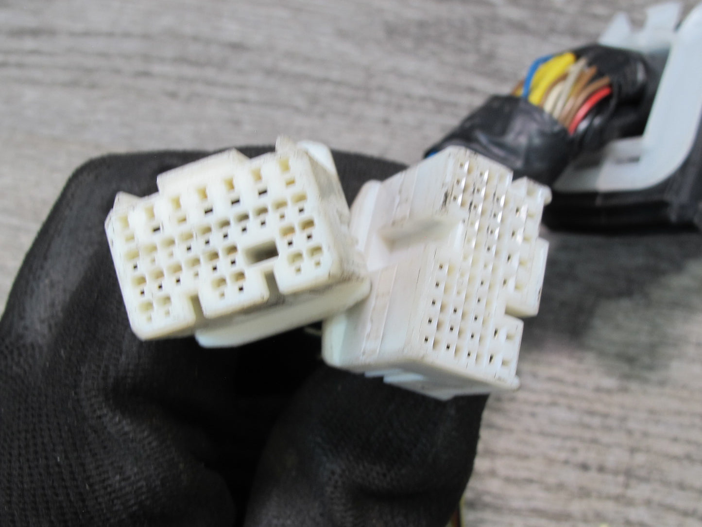 10-15 Lexus IS350 IS250 Convertible Engine Bay Power Fuse Junction Box OEM