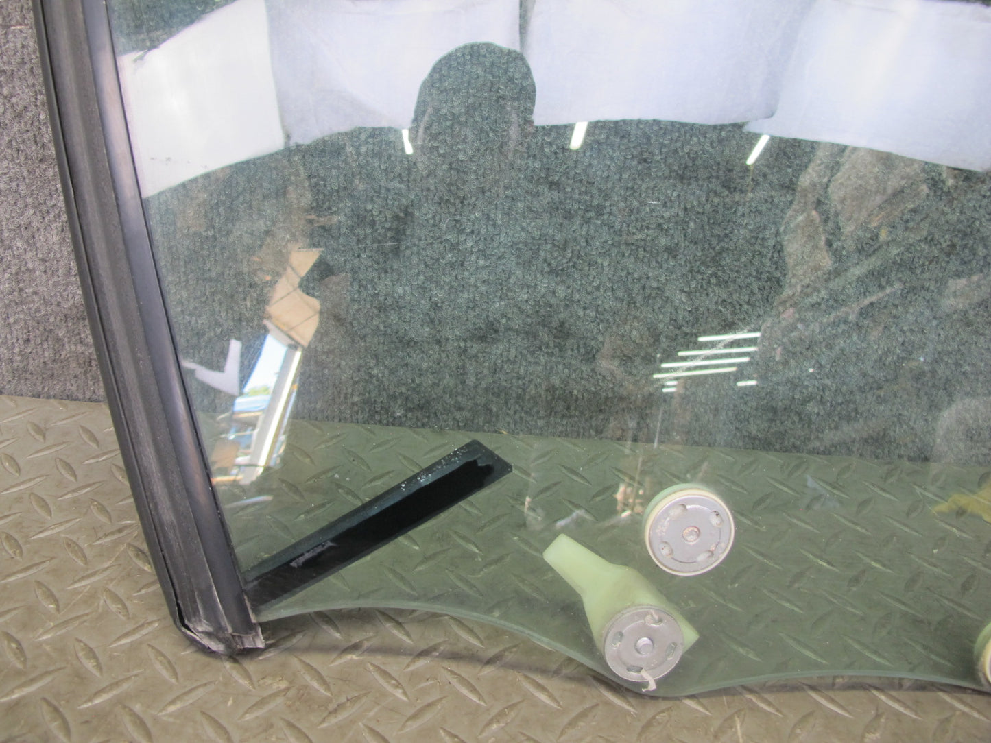 10-15 Lexus IS350 IS250 Convertible Rear Left Side Quarter Window Glass OEM