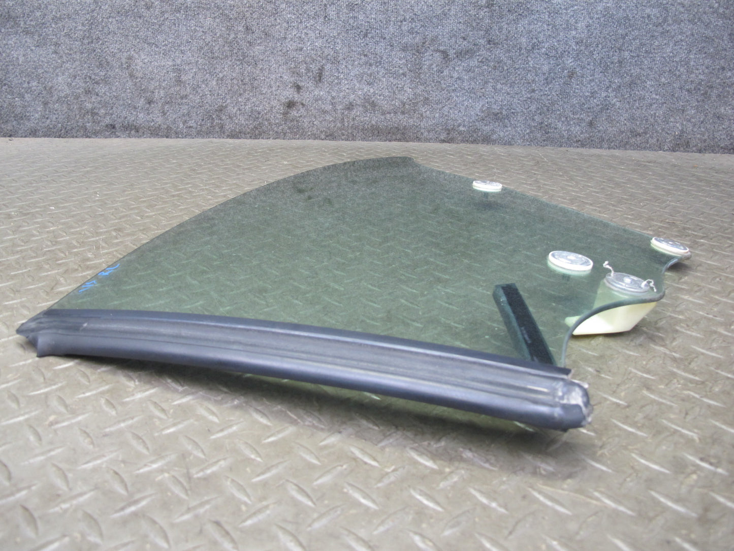 10-15 Lexus IS350 IS250 Convertible Rear Left Side Quarter Window Glass OEM