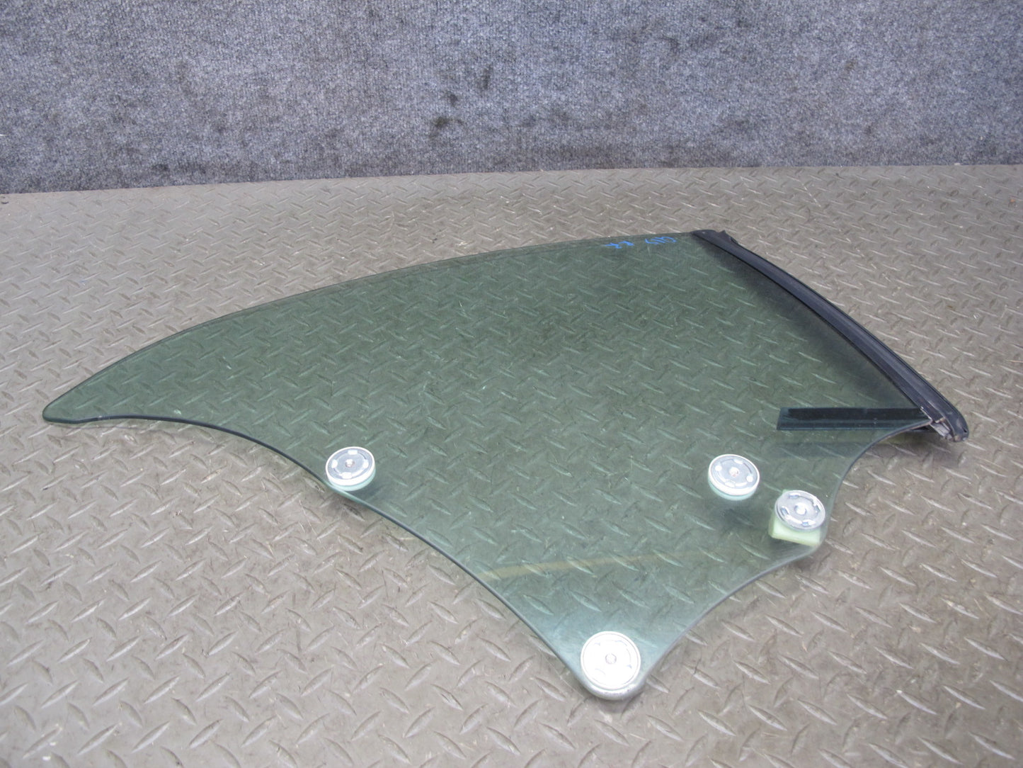 10-15 Lexus IS350 IS250 Convertible Rear Right Side Quarter Window Glass OEM