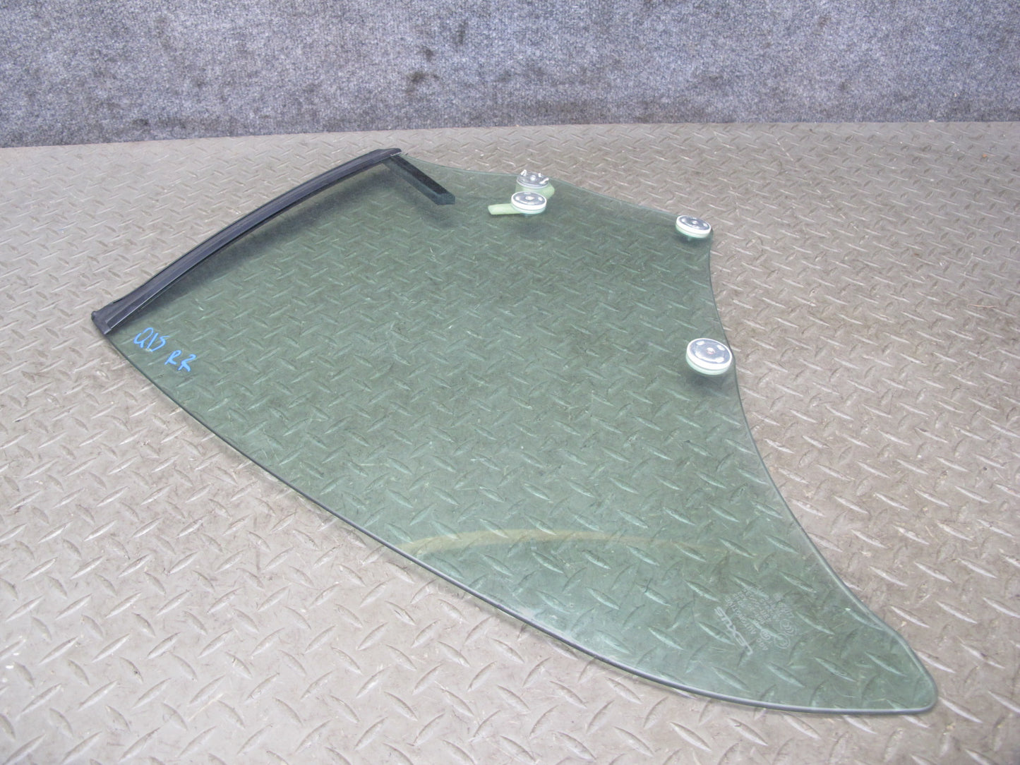 10-15 Lexus IS350 IS250 Convertible Rear Right Side Quarter Window Glass OEM