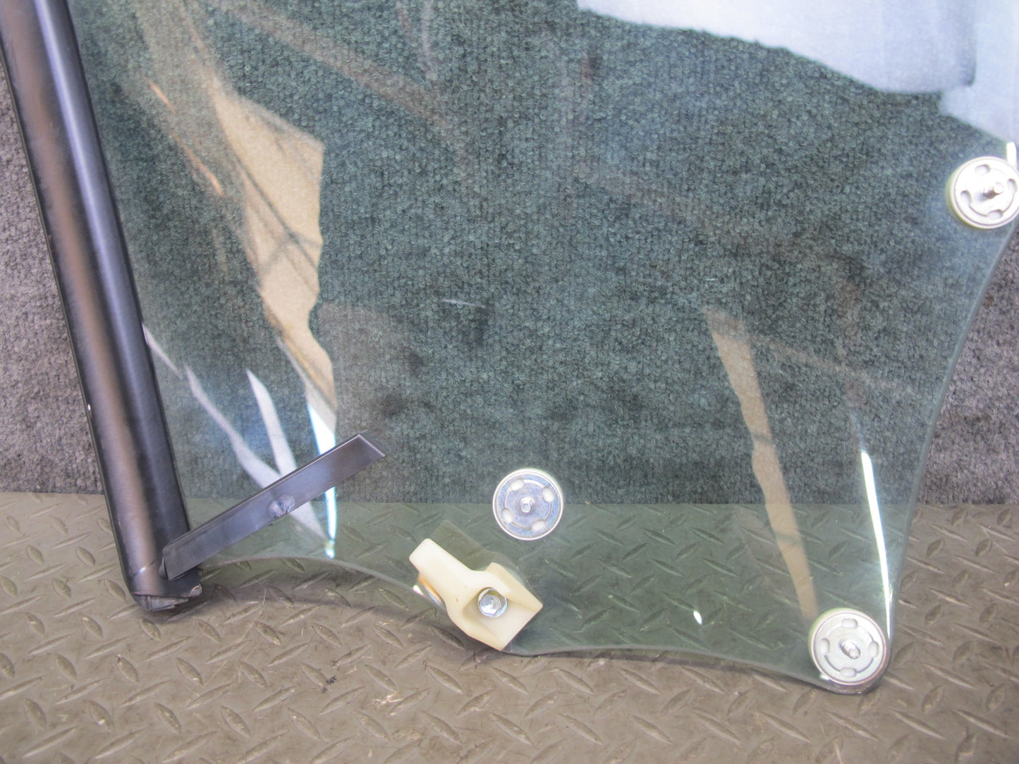 10-15 Lexus IS350 IS250 Convertible Rear Right Side Quarter Window Glass OEM