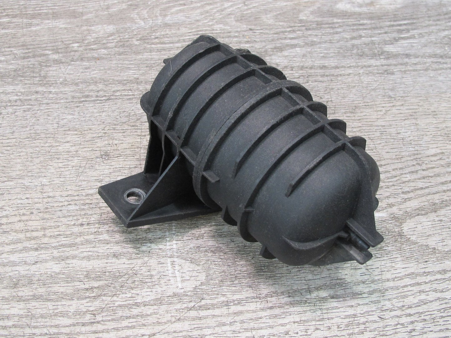 09-16 BMW E89 Z4 Vacuum Tank Reservoir 7585529 OEM