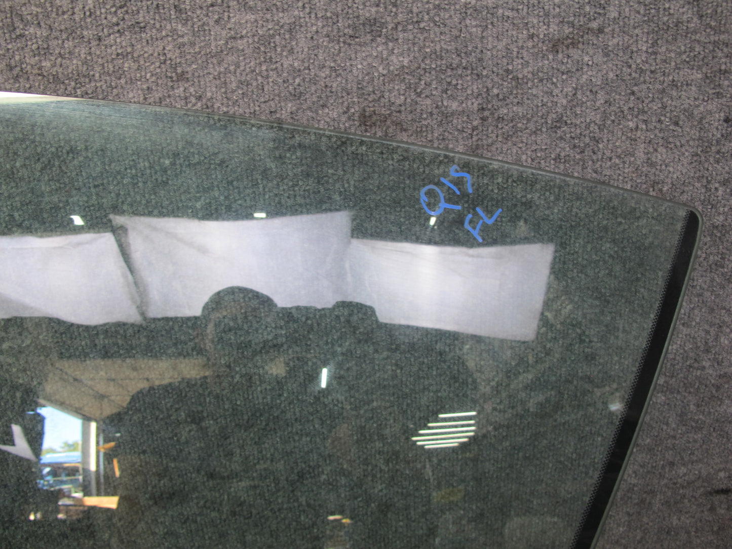 10-12 Lexus IS350 IS250 Convertible Front Left Driver Door Glass Window OEM