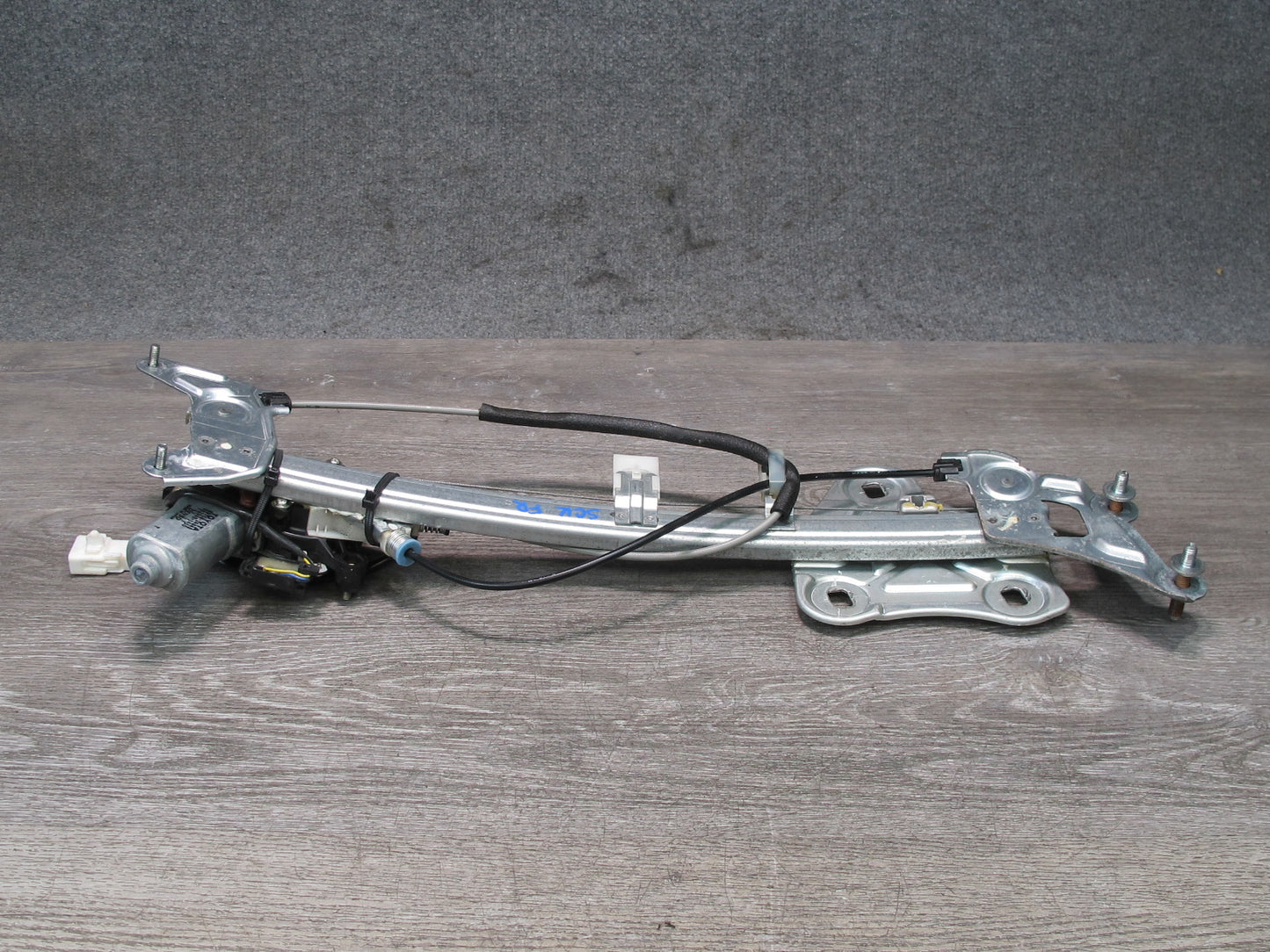 02-10 Lexus Z40 SC430 Front Right Passenger Door Window Regulator w Motor OEM