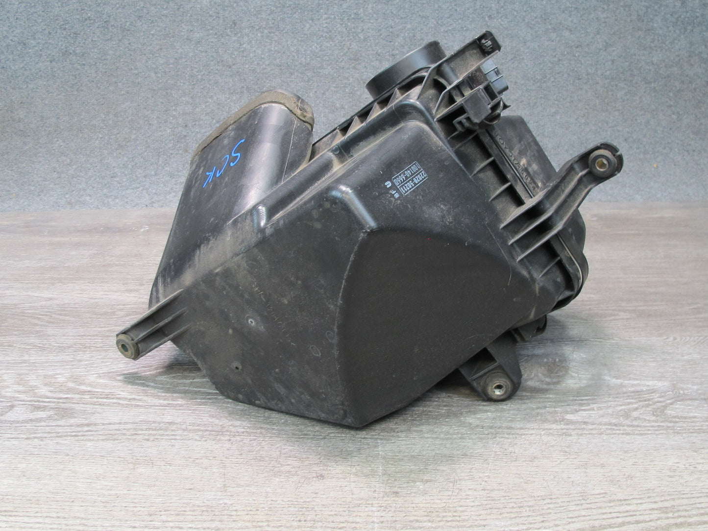 02-10 Lexus Z40 SC430 3UZFE Air Intake Cleaner Filter Box w MAF Sensor OEM