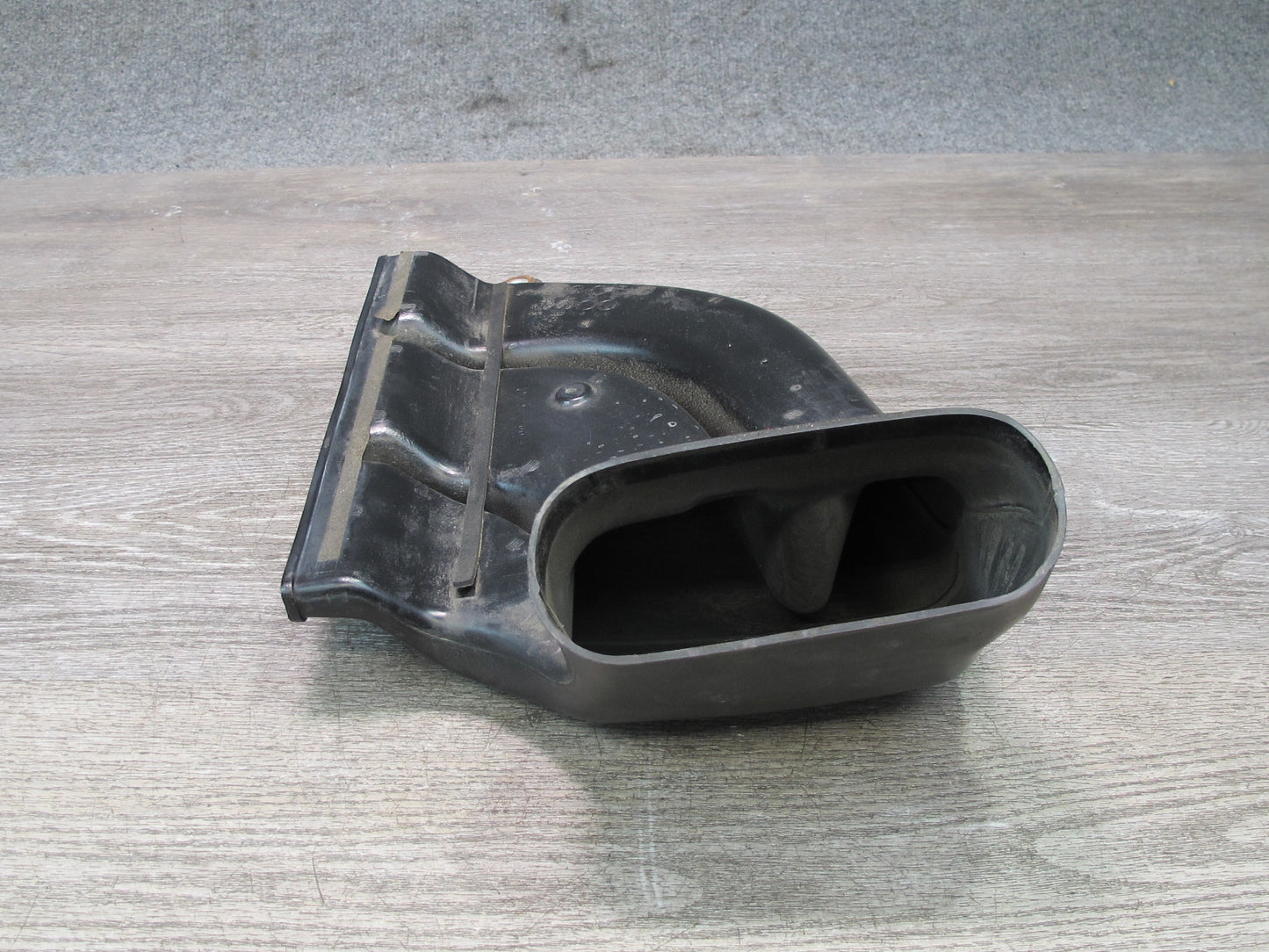 02-10 Lexus Z40 SC430 3UZFE Air Inlet Intake Scoop Duct Tube Pipe OEM