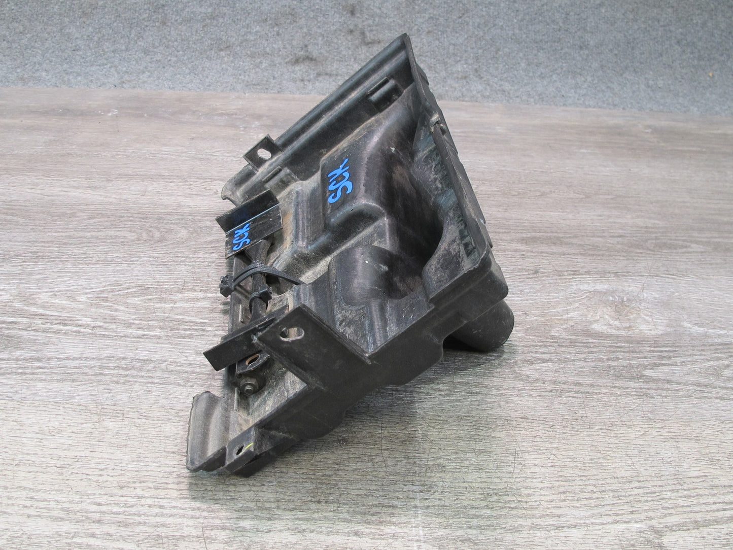 02-10 Lexus Z40 SC430 Battery Tray Holder Support Panel w Bracket OEM