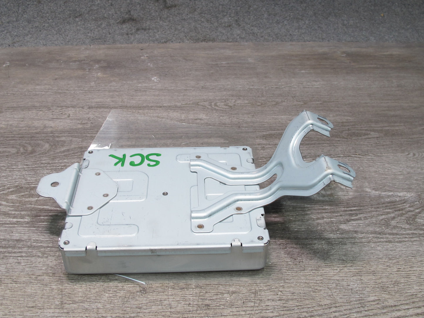 02-08 Lexus Z40 SC430 Convertible TOP Roof Control Module 89720-24010 OEM