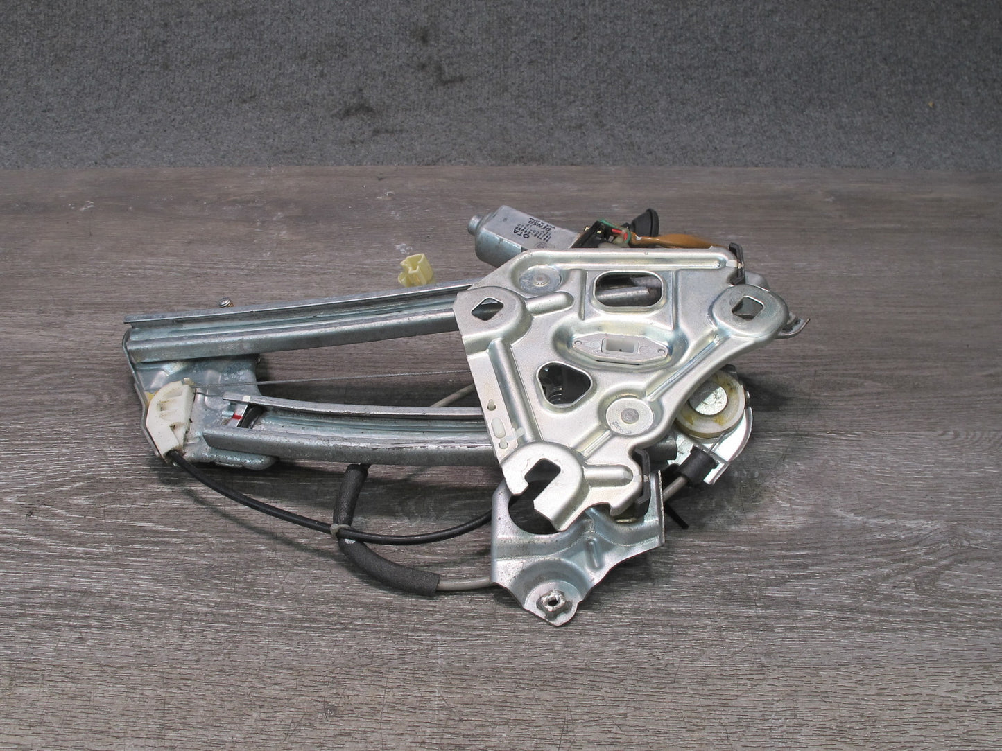 02-10 Lexus Z40 SC430 Rear Left Quarter Window Regulator w Motor OEM