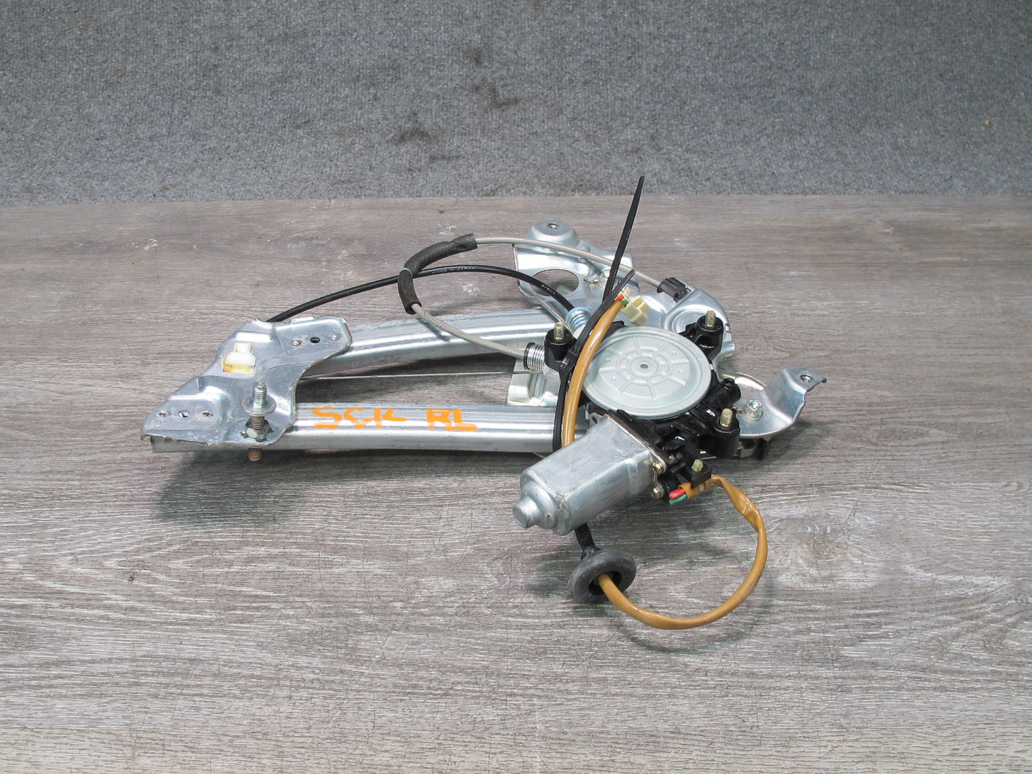 02-10 Lexus Z40 SC430 Rear Left Quarter Window Regulator w Motor OEM