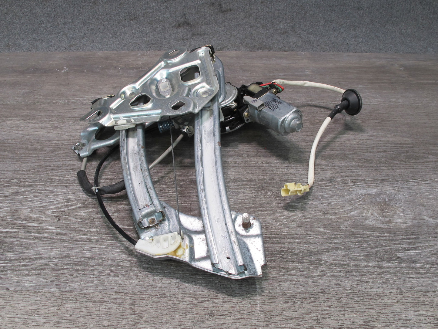 02-10 Lexus Z40 SC430 Rear Right Quarter Window Regulator w Motor OEM