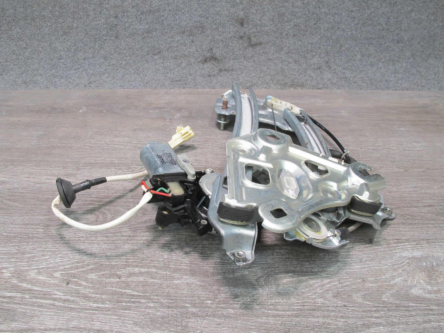 02-10 Lexus Z40 SC430 Rear Right Quarter Window Regulator w Motor OEM
