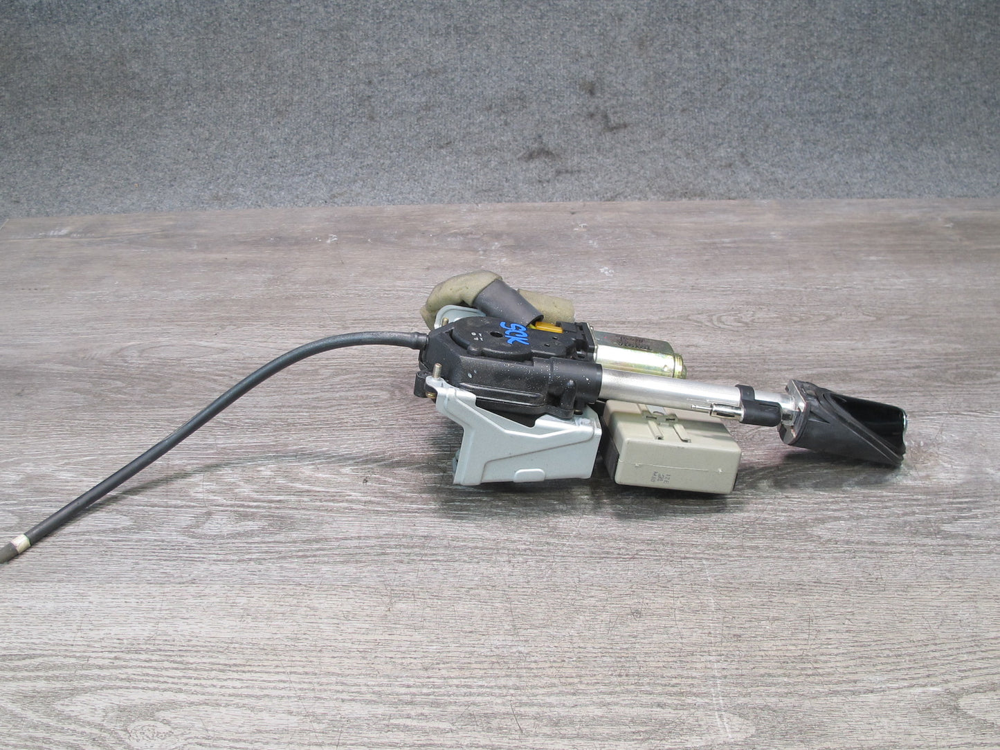 02-10 Lexus Z40 SC430 Exterior Power Radio Antenna Assembly 86309-24041 OEM