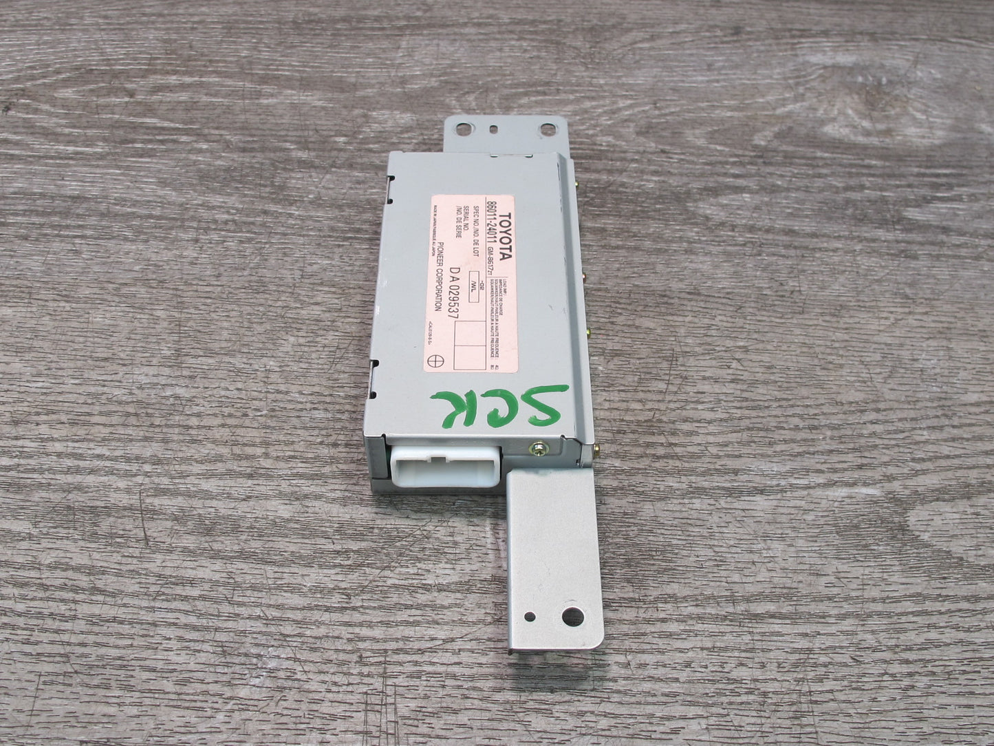 02-10 Lexus Z40 SC430 GPS Navigation Amplifier Module AMP 86011-24011 OEM