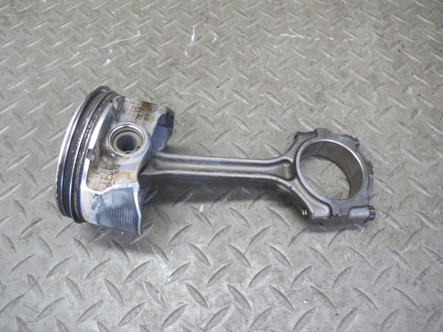 2014-2017 Infiniti QX60 2.5 QR25DER Hybrid Set of 4 Engine Piston Connecting Rod