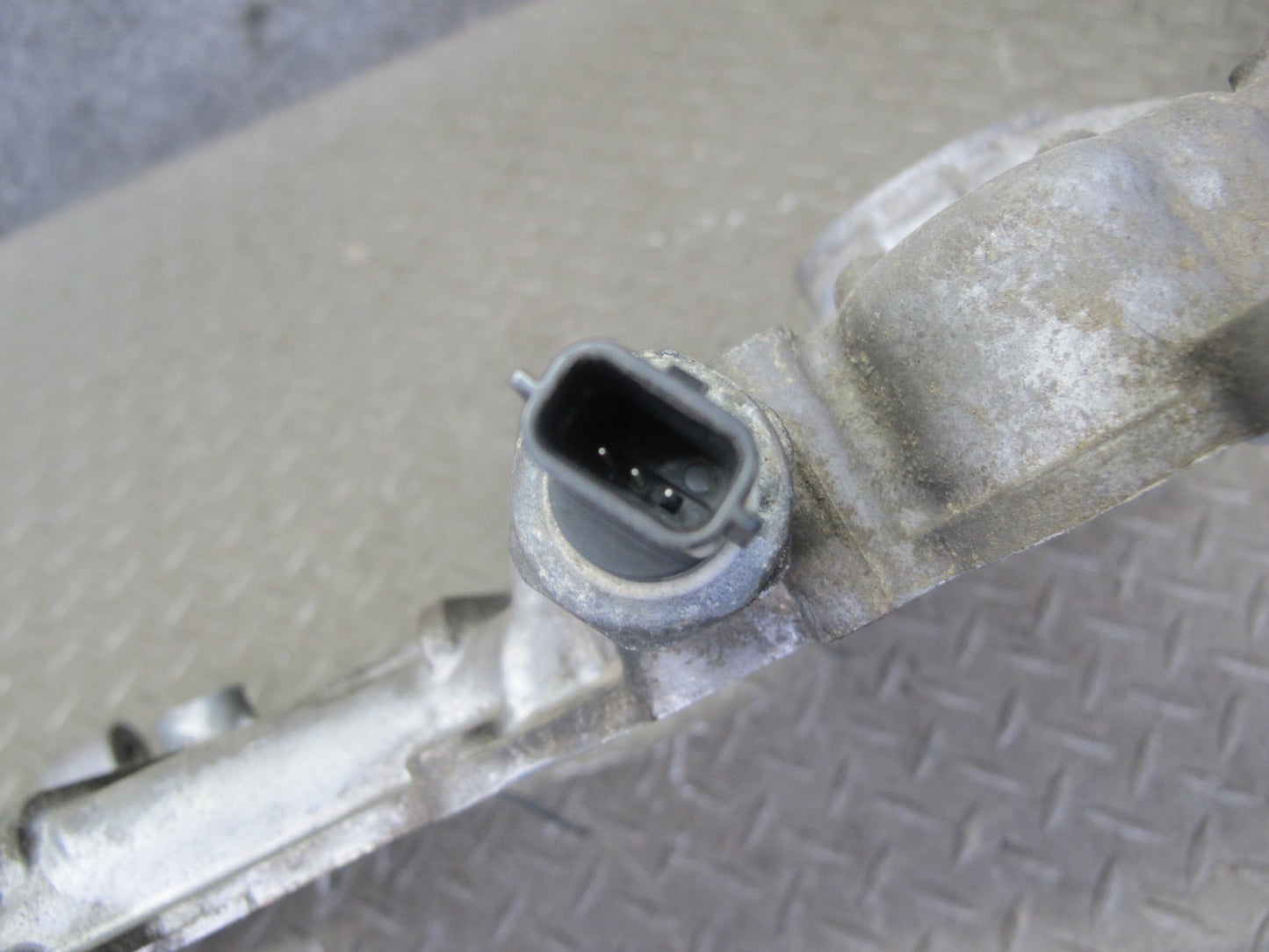 2014-2017 Infiniti QX60 2.5L Hybrid QR25DER Engine Timing Chain Cover