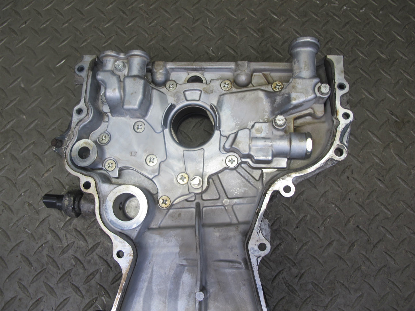 2014-2017 Infiniti QX60 2.5L Hybrid QR25DER Engine Timing Chain Cover