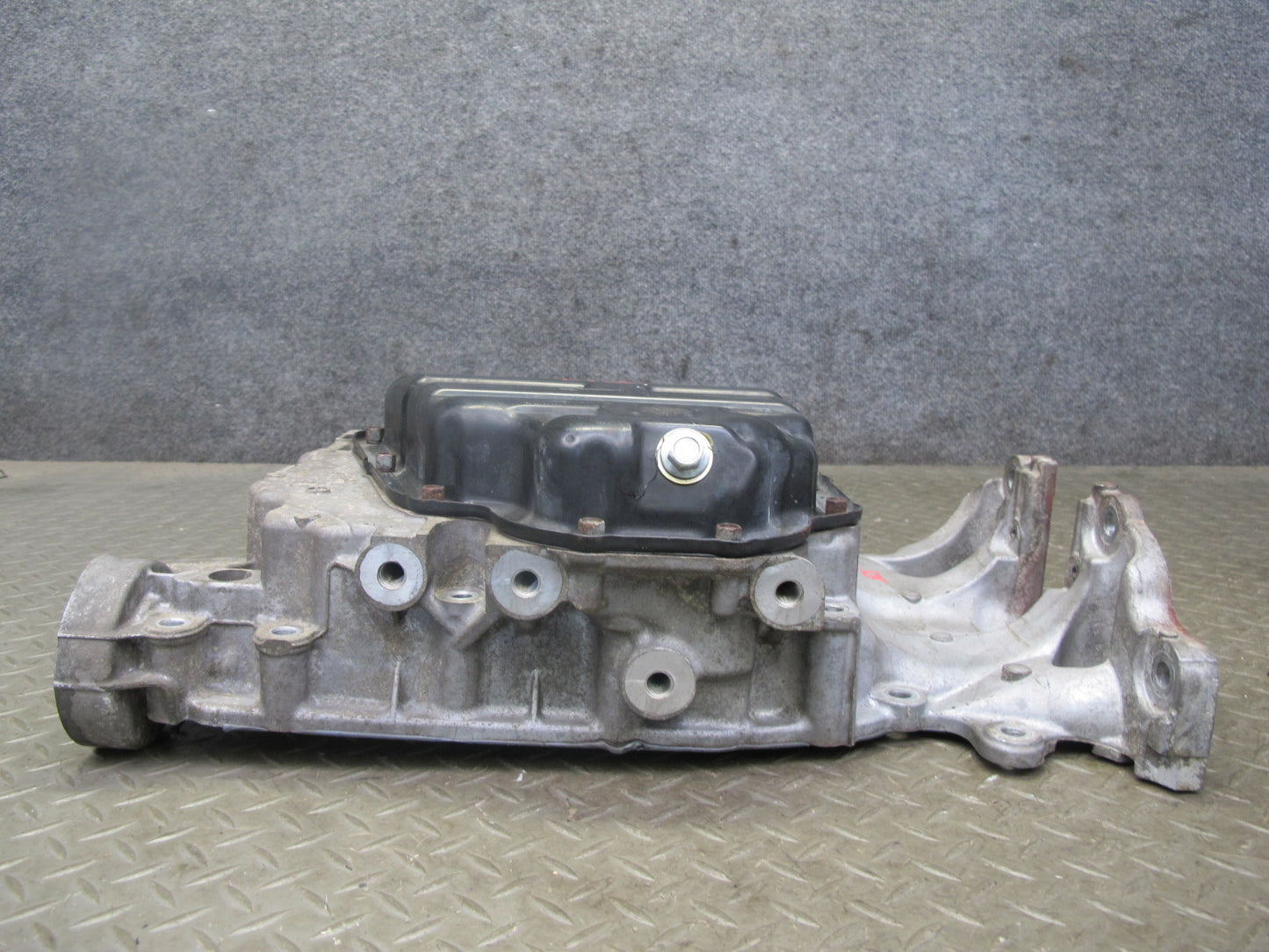 2014-2017 Infiniti QX60 2.5L Hybrid QR25DER Engine Upper & Lower Oil Pan