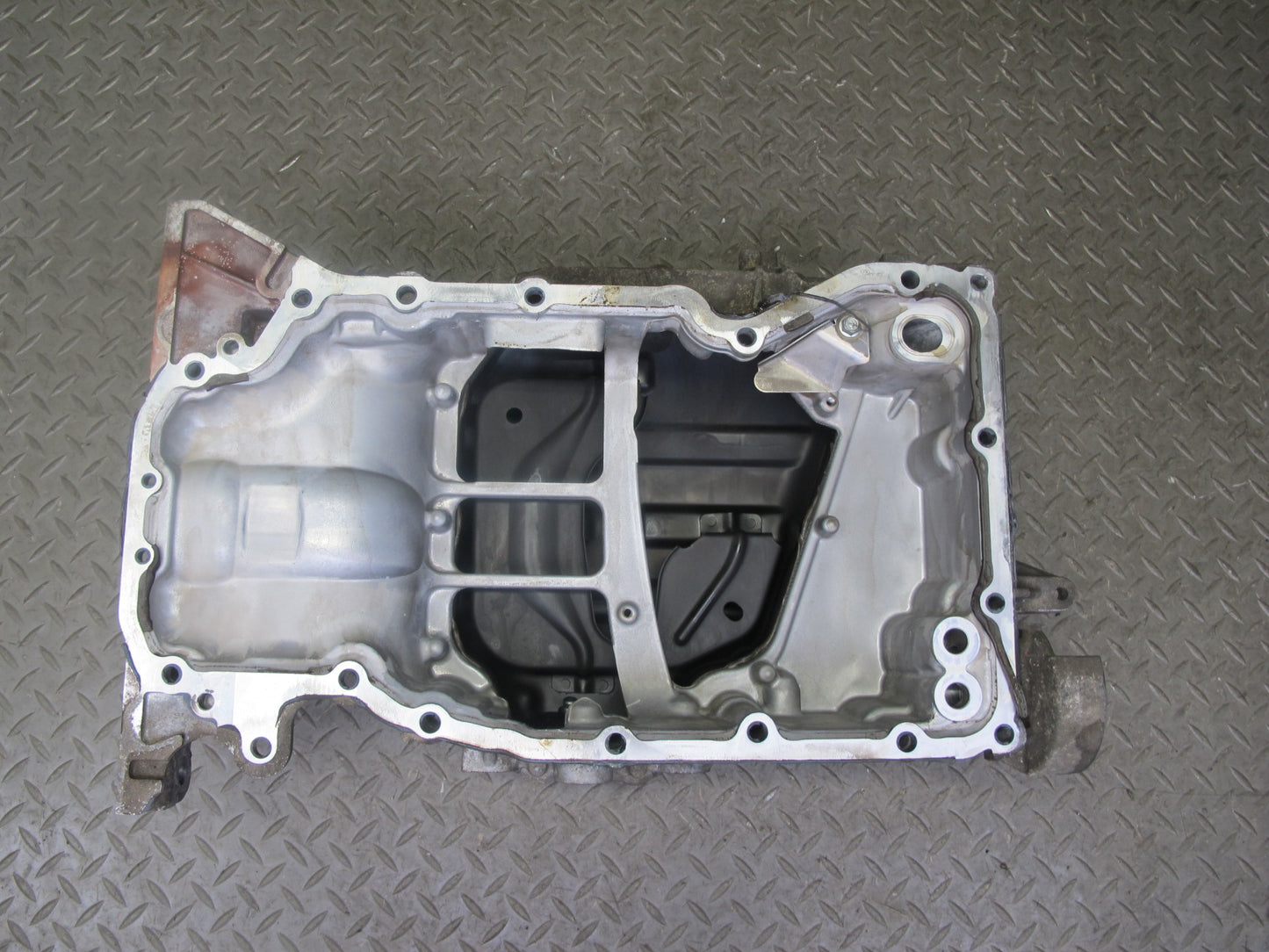 2014-2017 Infiniti QX60 2.5L Hybrid QR25DER Engine Upper & Lower Oil Pan