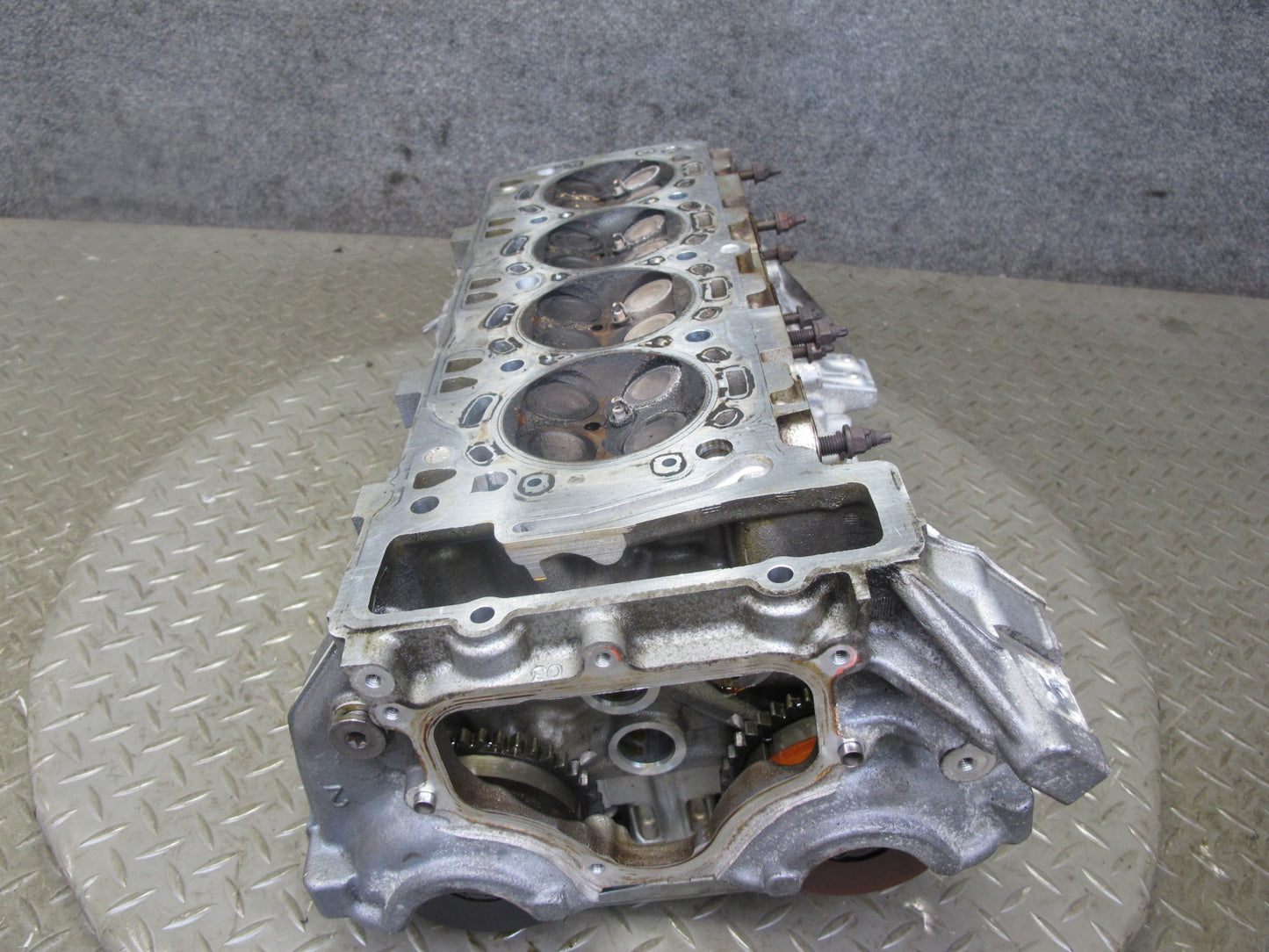 11-13 BMW F10 550i N63 Engine Motor Left Cylinder Head w Camshafts 103K OEM