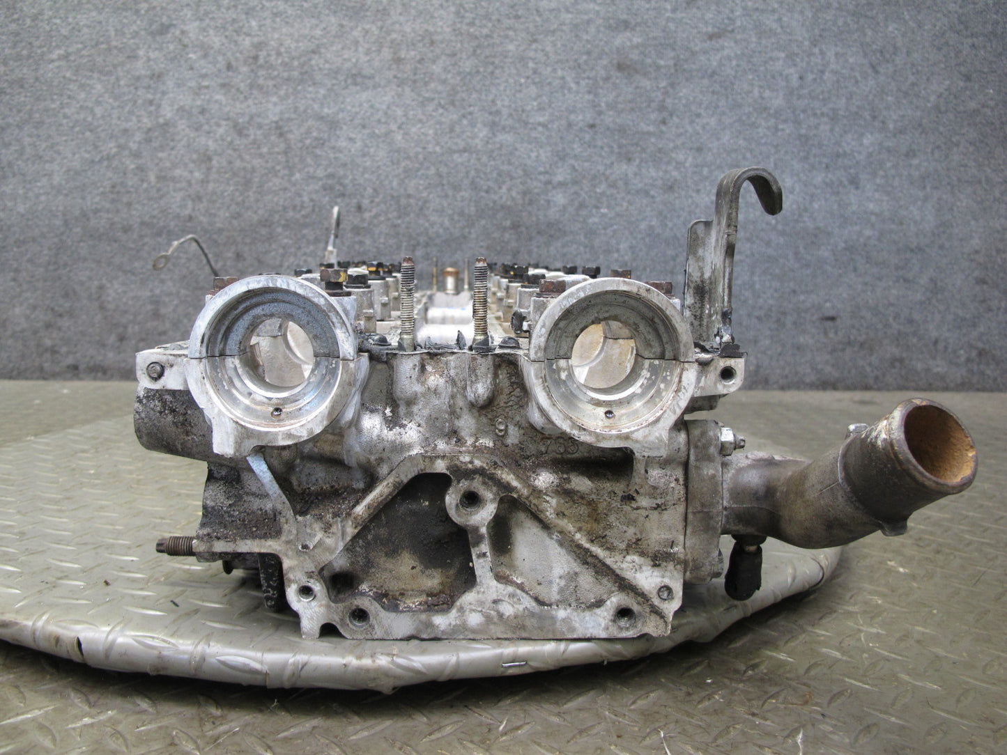 92-97 Lexus JZZ31L SC300 3.0L 2JZGE Engine Cylinder Head OEM